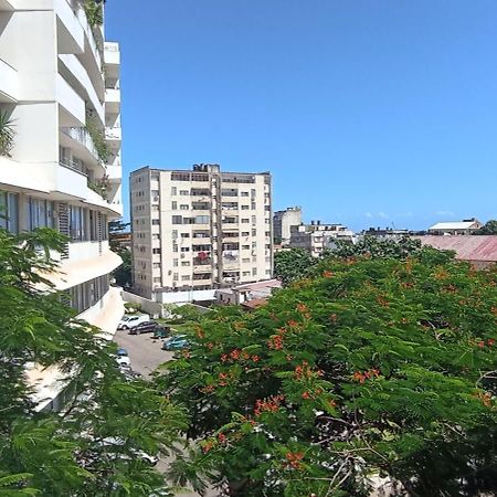 Cozzy 24 Apartment Maputo Exterior photo